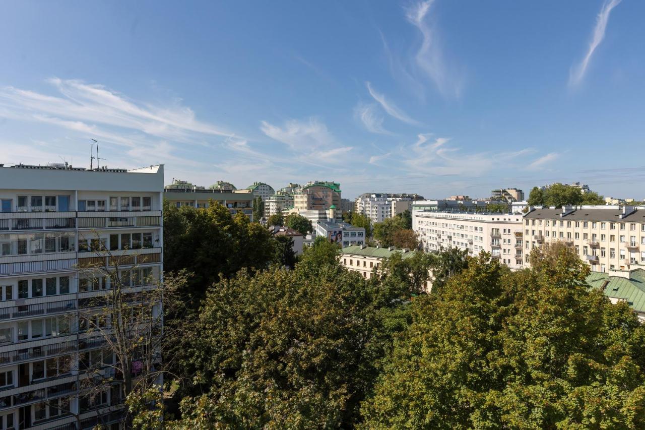 Cozy And Comfortable Wola Apartment By Noclegi Renters Varşovia Exterior foto